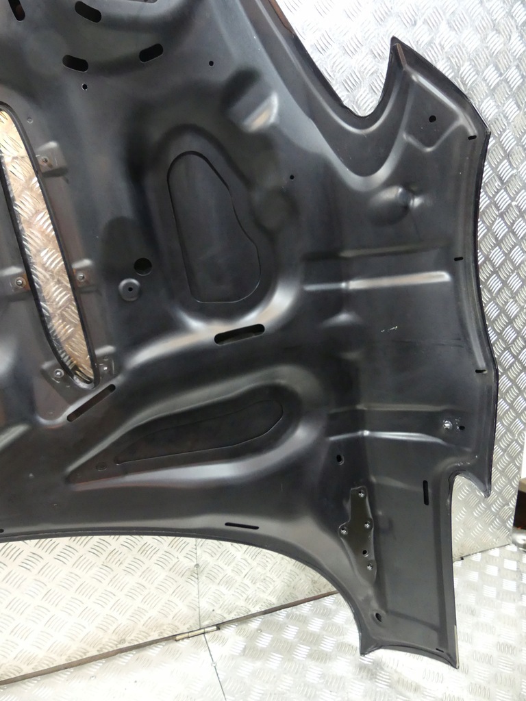 фото №13, Aston martin dbx капот крышка двигателя czarna / оригинал