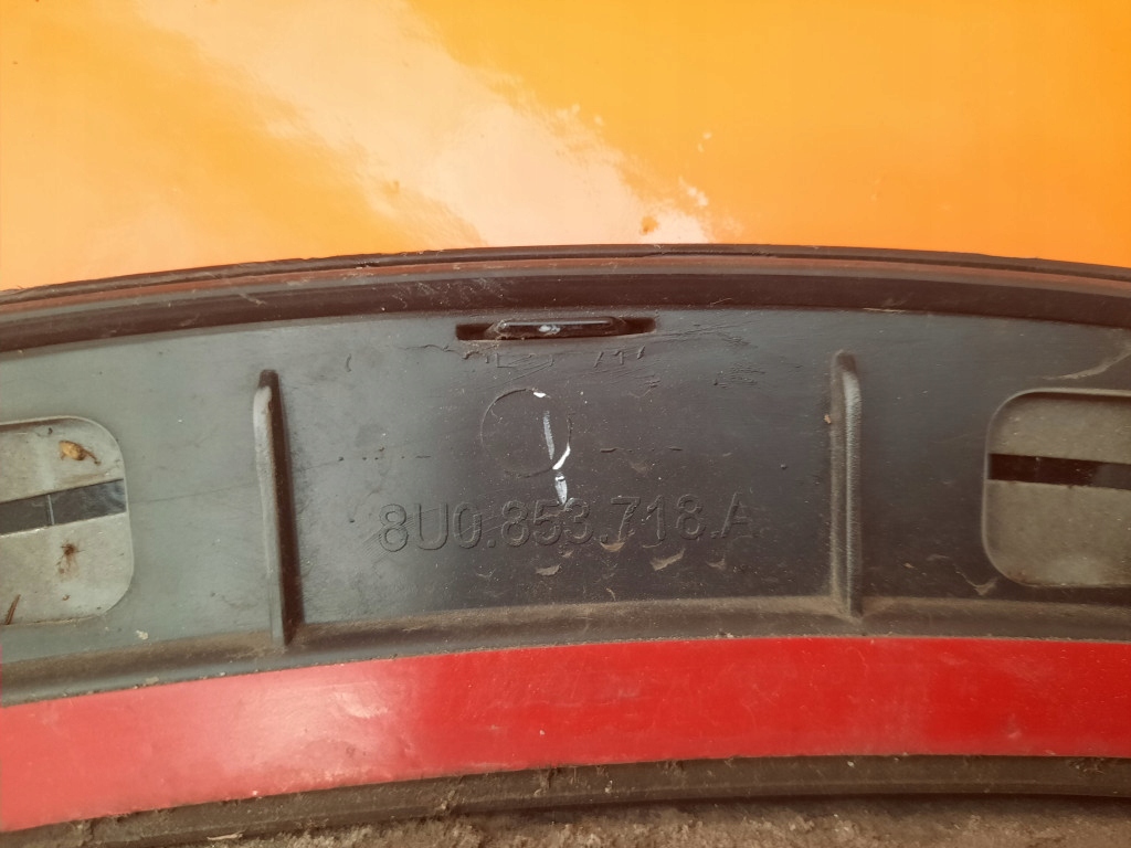 фото №8, Audi q3 11-18 молдинг крыла левый задняя 8u0853718a