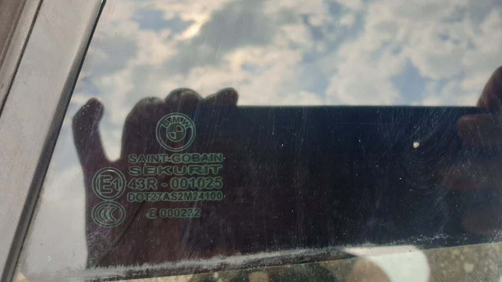 фото №4, Стекло левый задняя bmw e63 e64