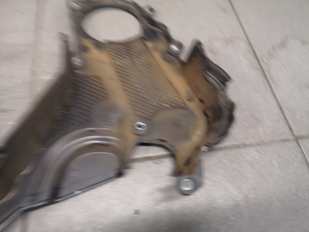 фото №4, Захист розподільного валу audi a4 b7 2.0 tfsi bwe 06f109147