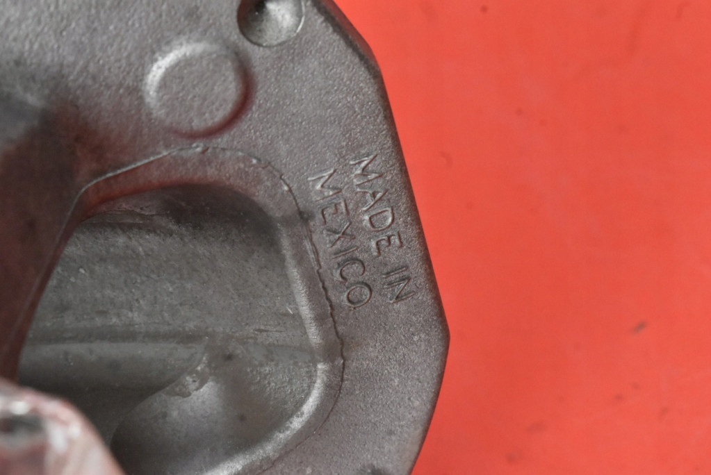 Супорт гальмівний лівий перед 1044621-00-d tesla model 3 17-21 Київ