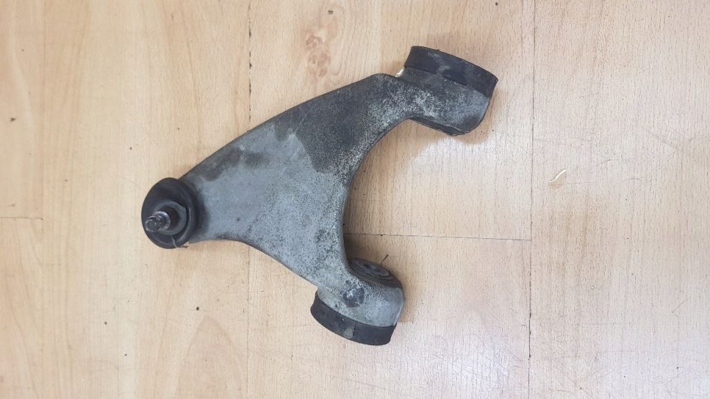 Купити Важіль перед лівий верхній alfa romeo 156