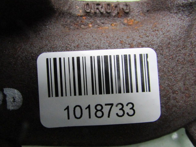 Rav4 iv 2.0 d4d 14r колектор випускний Зі Шроту