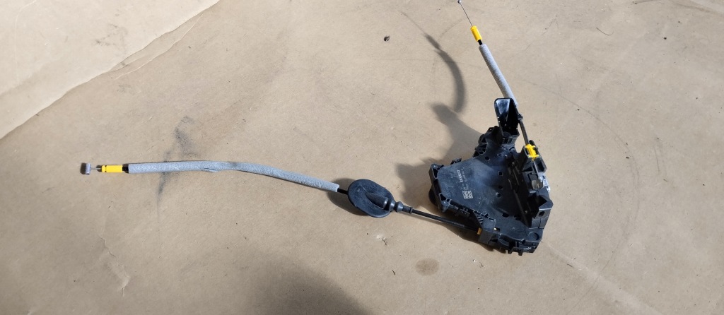 Купити Замок двері лівий перед renault austral 23r eu 805038532r