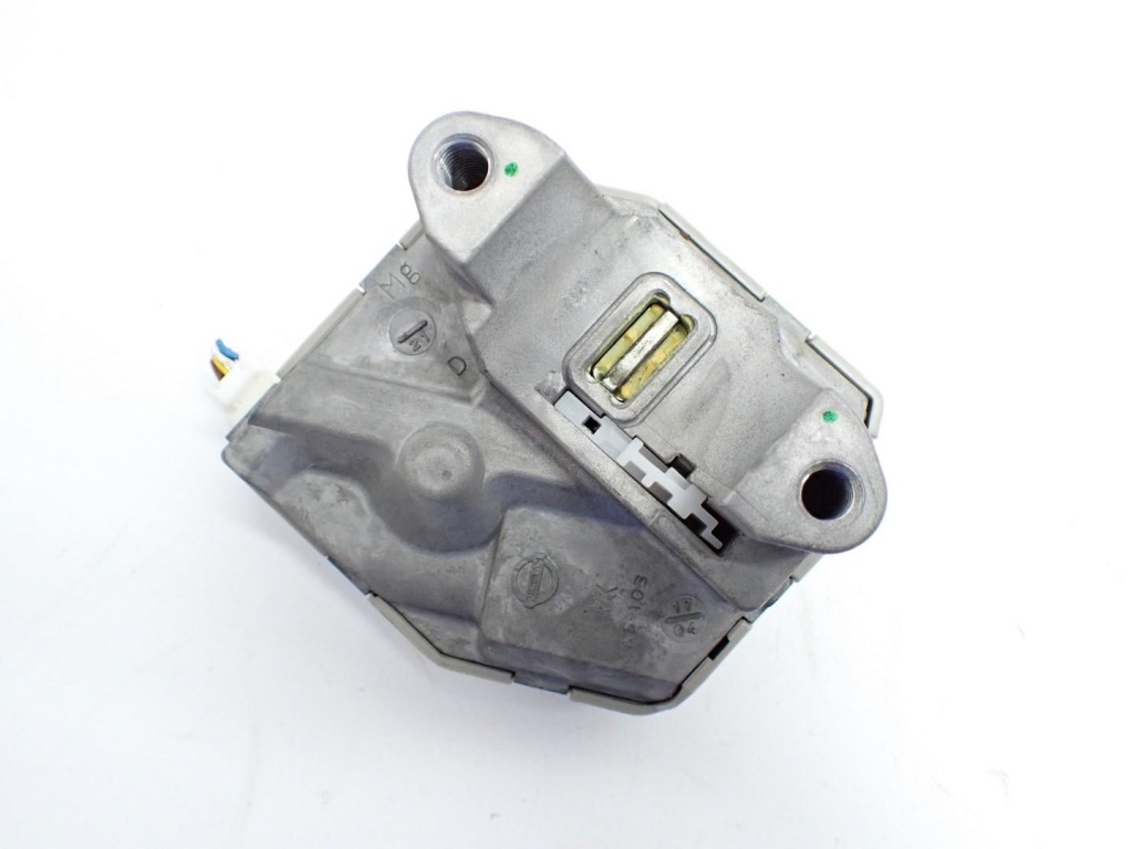 фото №1, Блокування керма europa 7e070573 renault alaskan 18r