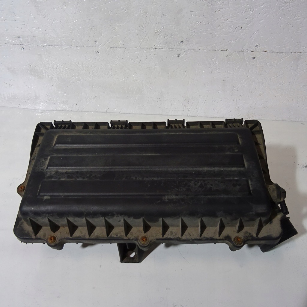 фото №1, Skoda roomster 1.6b корпус фильтра воздуха