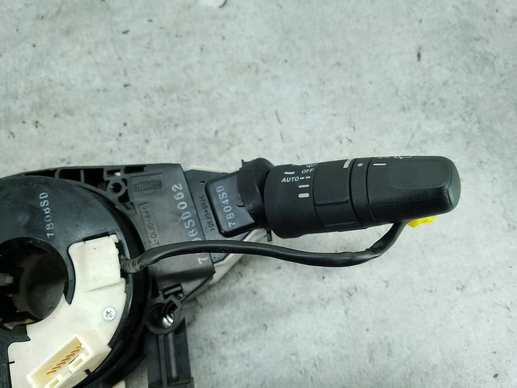 фото №6, Перемикач комбінований nissan note i 255609u03c 1.4 16v