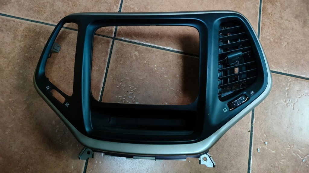 фото №1, Рамка навігації радіо jeep cherokee kl 2014-18 1xv181s5ad