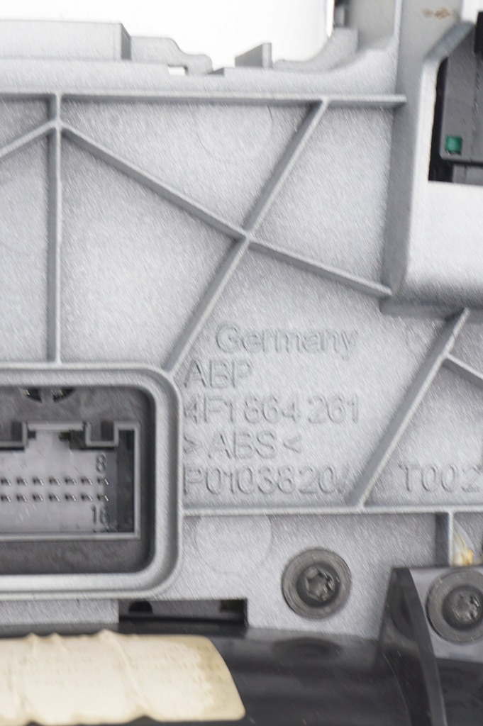 фото №9, Панель керування консоль середня бардачок audi a6 c6 2008 4f1864261