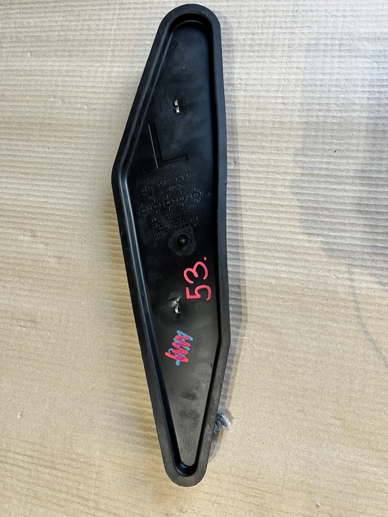 фото №1, 53 jeep grand cherokee wk2 заглушка ліва 55197421ab