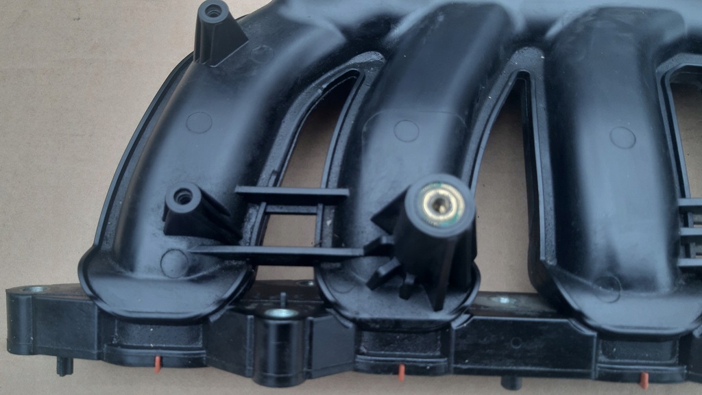 фото №10, Mercedes clk w209 w204 slk r171 колектор всмоктуючий компресор