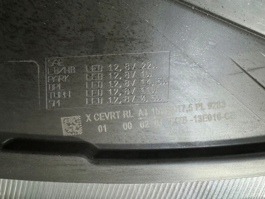 Ford focus mk4 правий фара передня full led Недорого