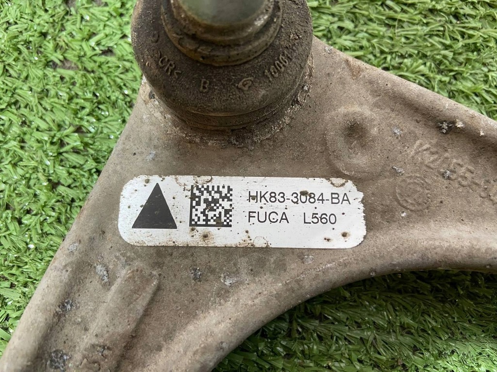 фото №15, Важіль верхній правий velar f-pacehk83-3084-ba