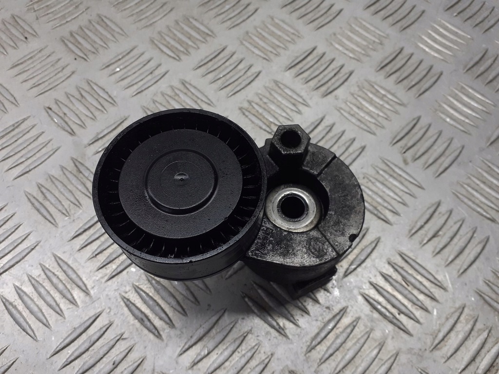 фото №1, Натягувач ремінь renault twingo ii 1.5 dci 8200460446