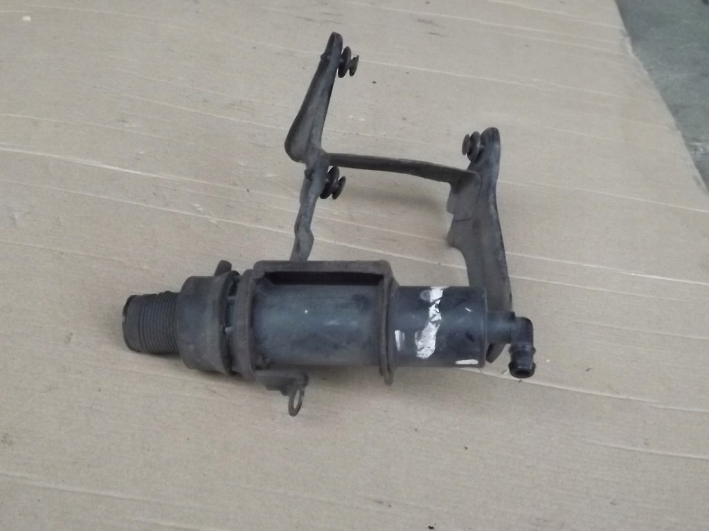 фото №7, Lexus is200 is 200 кронштейн кронштейн лівий насос розпилювача лампа