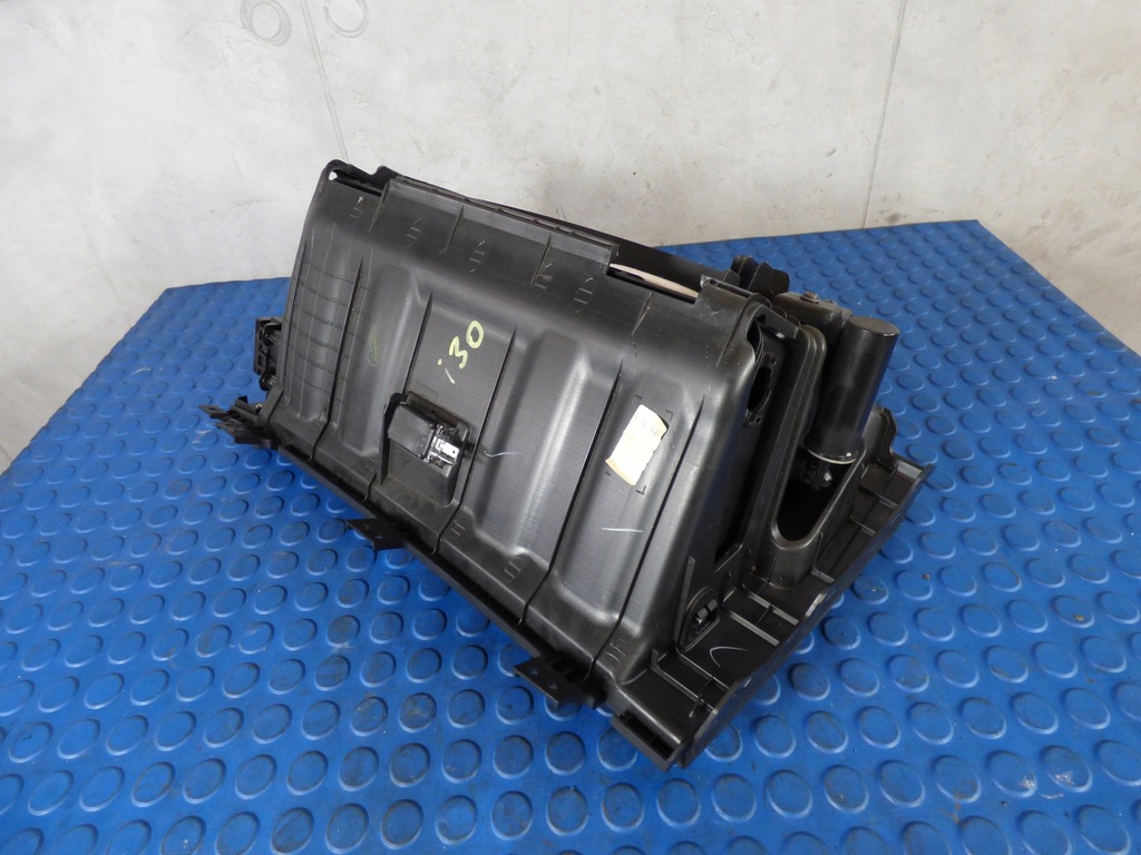 фото №6, Бардачок пассажира europa 84540-a6000 hyundai i30 ii