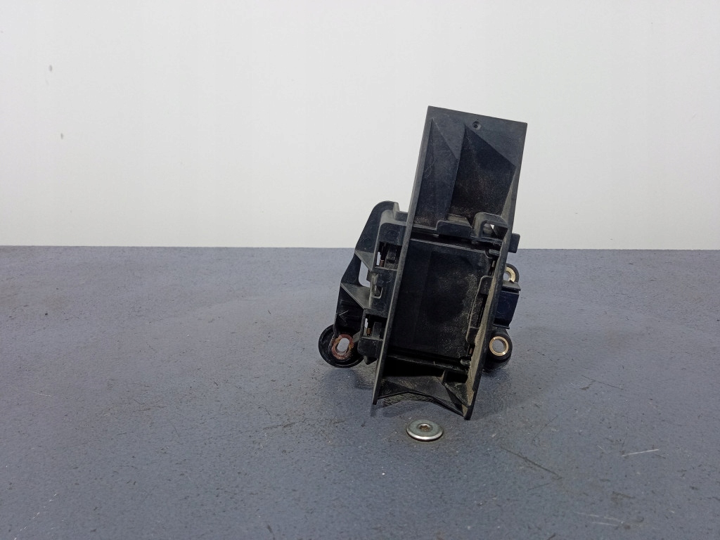 фото №3, Porsche panamera 971 радар датчик асистент поперечина руху 4m0907590d