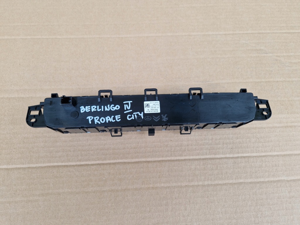 фото №2, Proace jumpy berlingo iv rifter - панель кондиционера