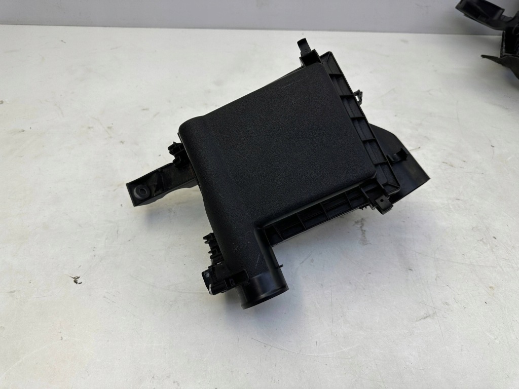 фото №3, Toyota prius iii корпус фільтра повітря