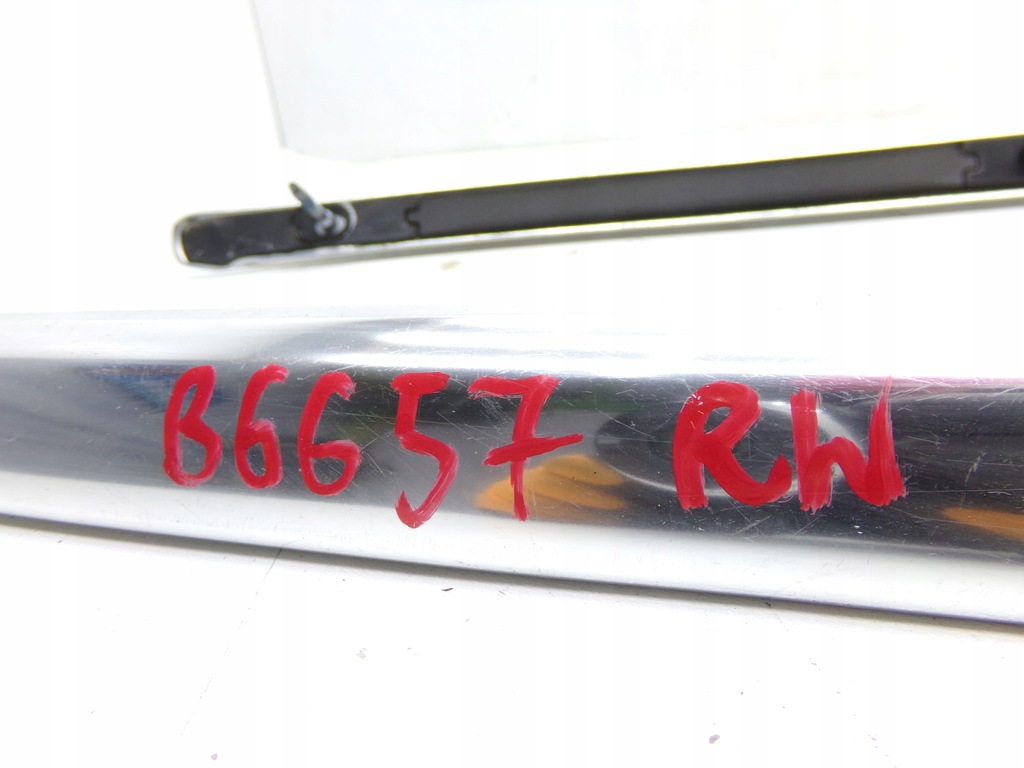 фото №9, Комплект 2x рейлинги рейлинг крышный audi a4 b8 kombi 8k9860022a 8k9860021a