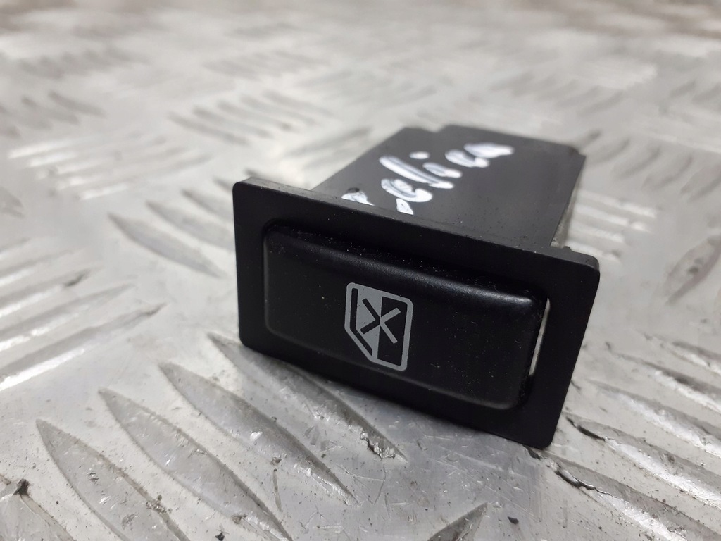 фото №1, Кнопка блокировка стекло toyota celica t23