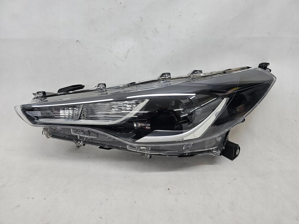 фото №1, Toyota corolla cross 20 лампа перед передня ліва full led лінза 16-183