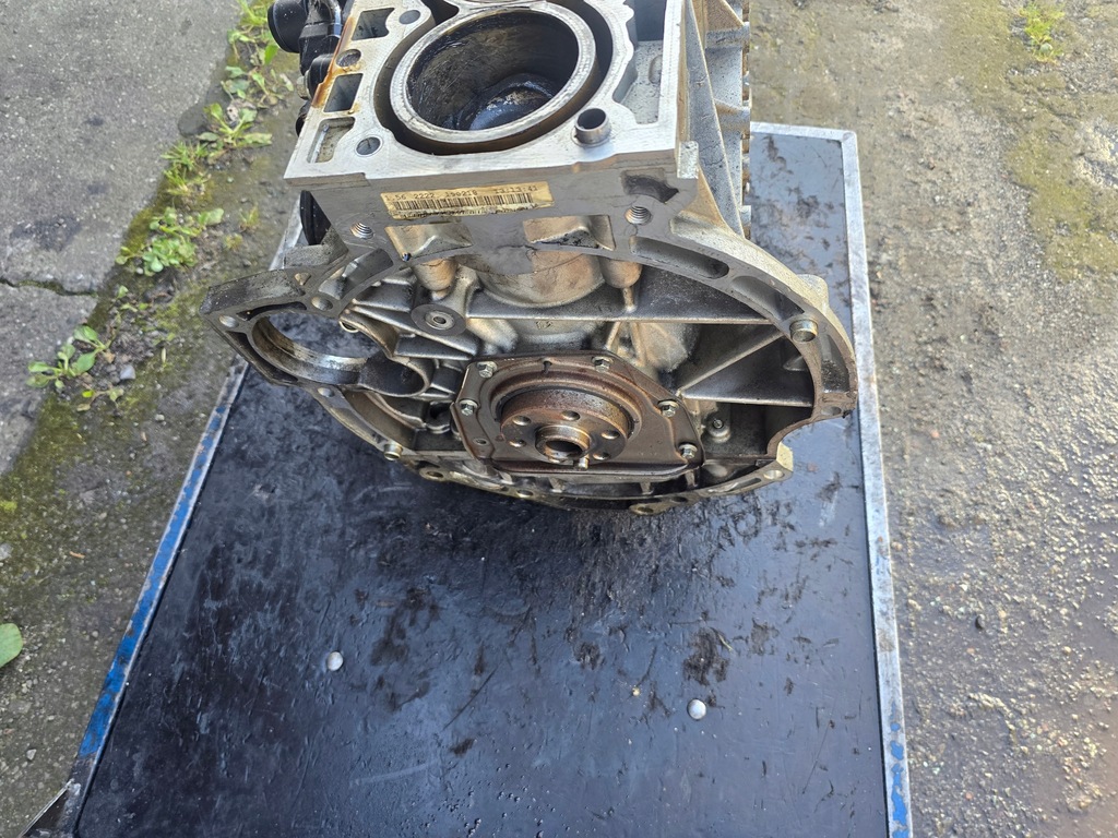 фото №6, Ford mondeo mk5 1.5 блок двигуна dół unce блок двигуна блок wał