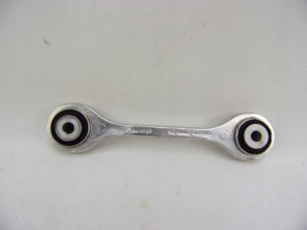 фото №1, Audi q8 2018- соединитель стабилизатора 4m0411317