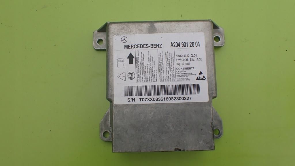 фото №1, Mercedes c w204 датчик модуль подушек a2049012604