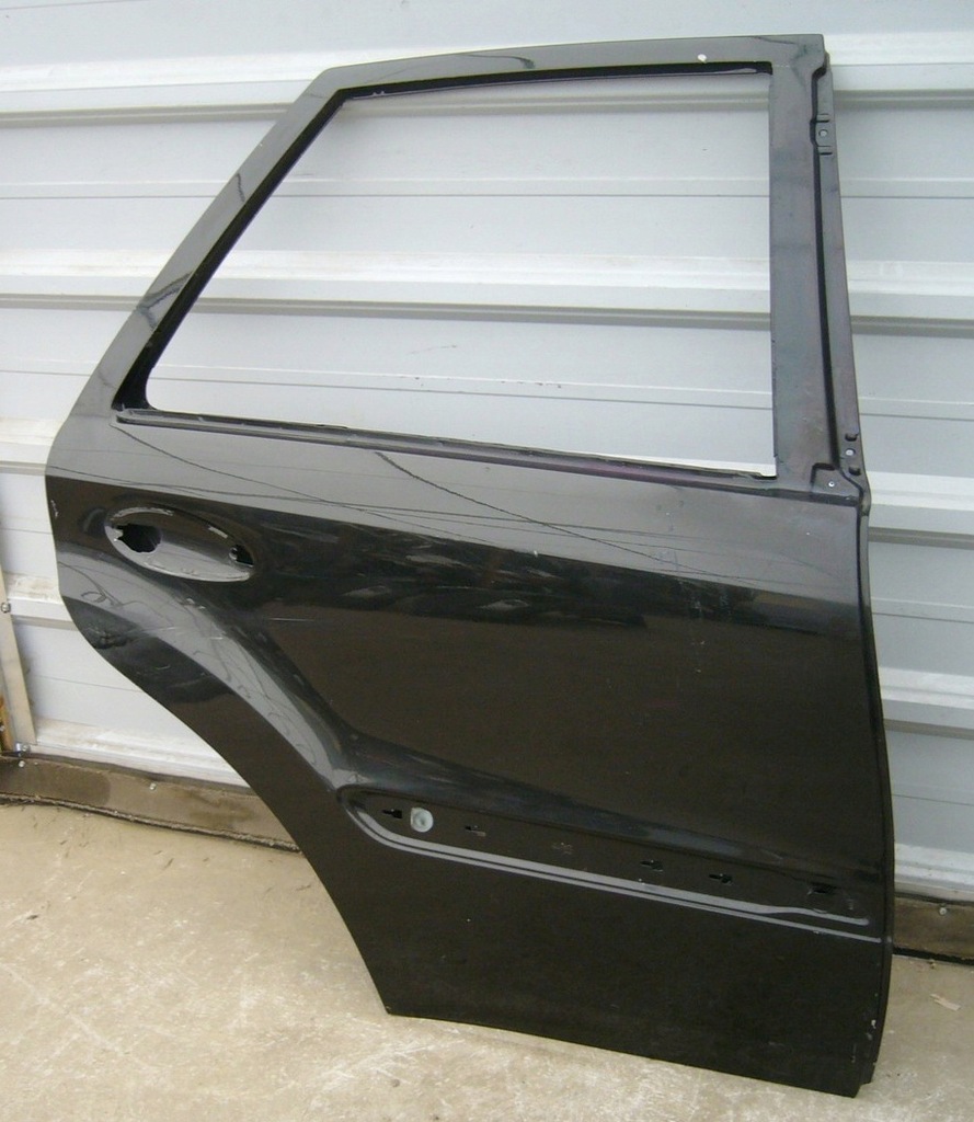 фото №1, Mercedes ml w164 двері праве задня задні