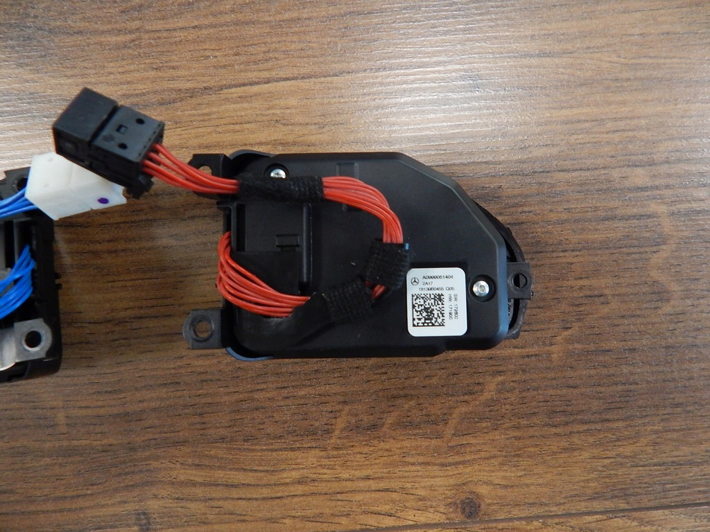 фото №6, Mercedes glc gle w167 w177 w205 x253 x247 кнопки керма a0999051404