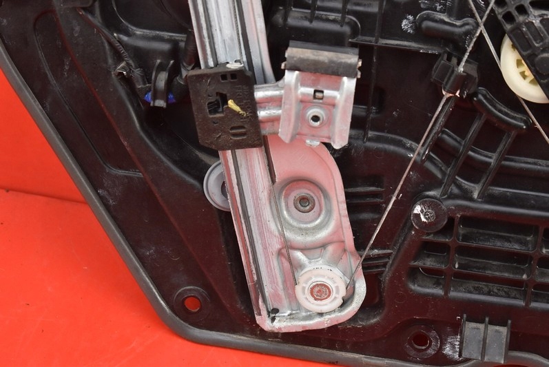 фото №10, Подъемник стекло правый перед eu 82480-a2111 kia ceed 2 ii lift 12-18