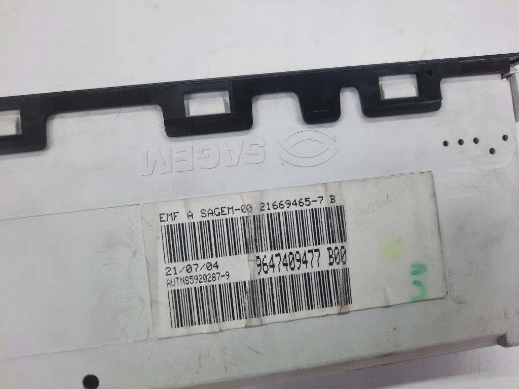 фото №4, Дисплей 9647409477 citroen c3 i