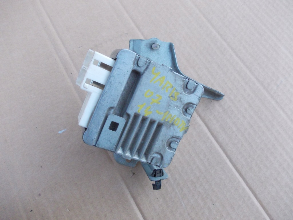 фото №1, Модуль усилителя блок управления tyoyota yaris ii