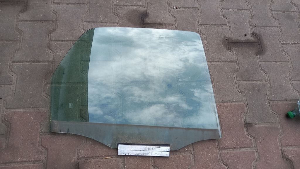 фото №1, Стекло правый задняя opel meriva 03r hb