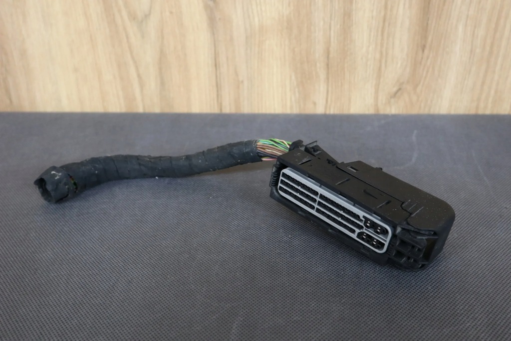 фото №1, Mercedes slk r170 lift колодка штекер блок управления насоса abs 1705450728