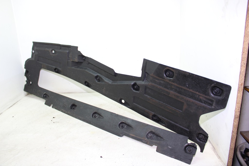 фото №5, Защита плита подвеска правая audi a8 d3 4e0825206d