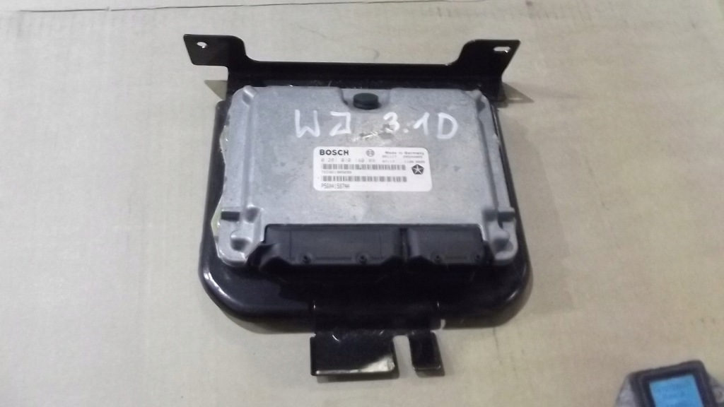 фото №1, Jeep grand cherokee wj 3.1 бортовой компьютер p56041587aa