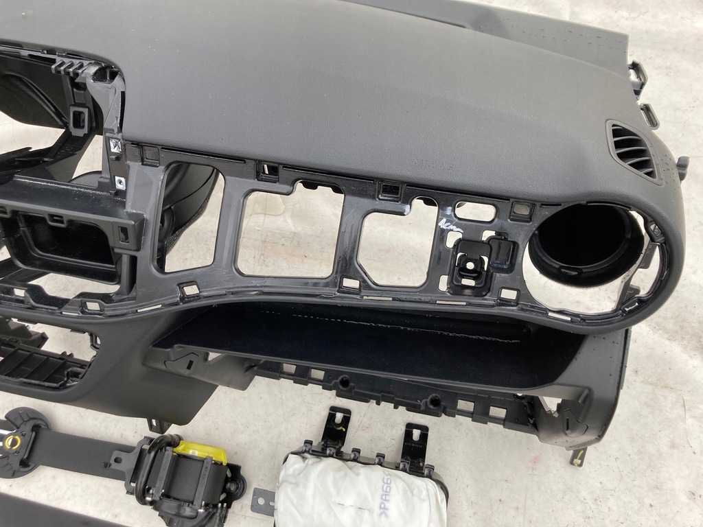 фото №7, Hyundai i10 3 iii приборная панель приборная панель консоль подушки безопасности