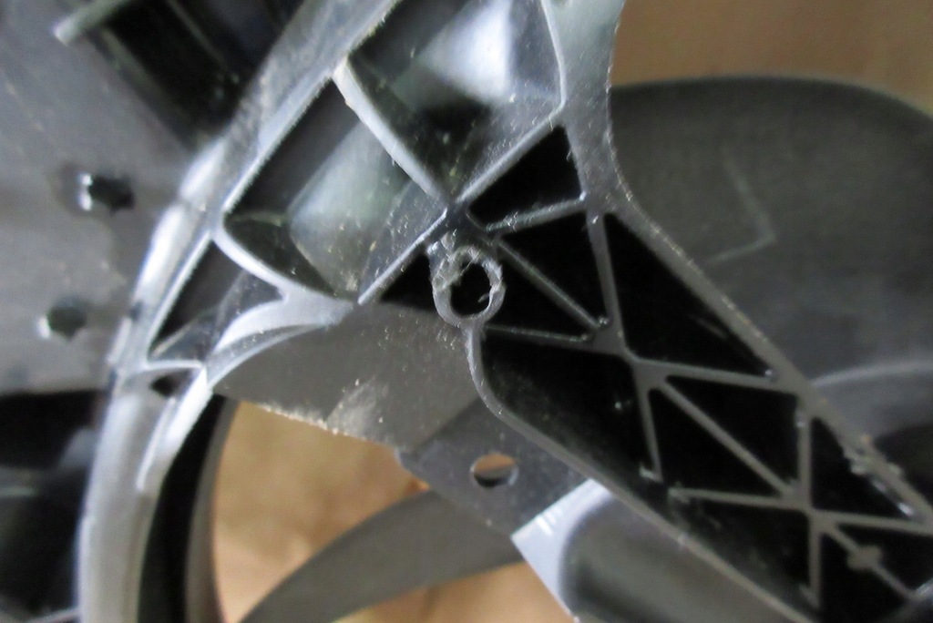 фото №5, Ducato jumper boxer 06- корпус вентиляторов