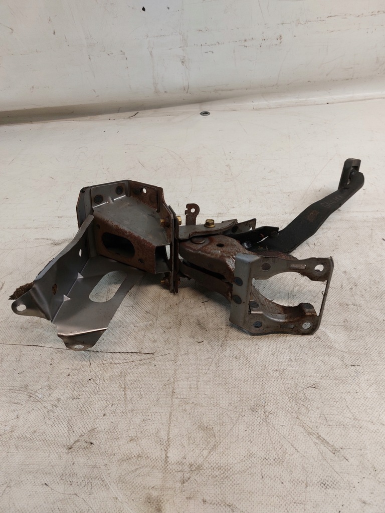 фото №5, Педаль тормоза основание mazda 6 i 2.0d