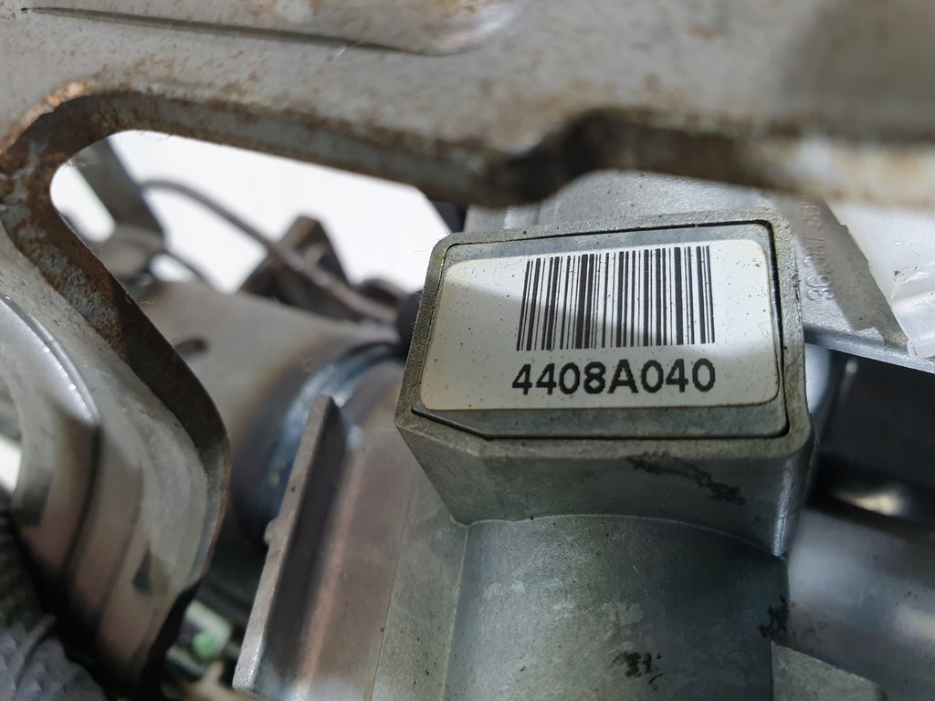 фото №8, Колонка рулевая замок зажигания 4408a040 mitsubishi colt cz3 vi 1.3b eur