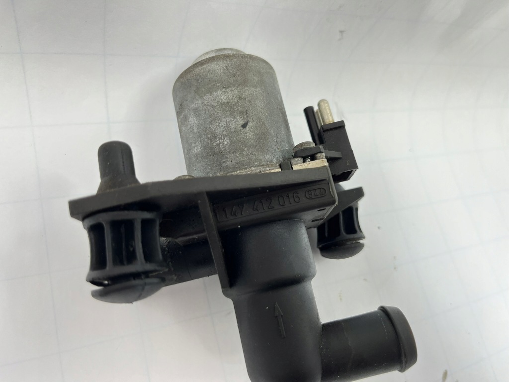 Электроклапан отопителя отопления климатроник mercedes w124 0008307284 Недорого