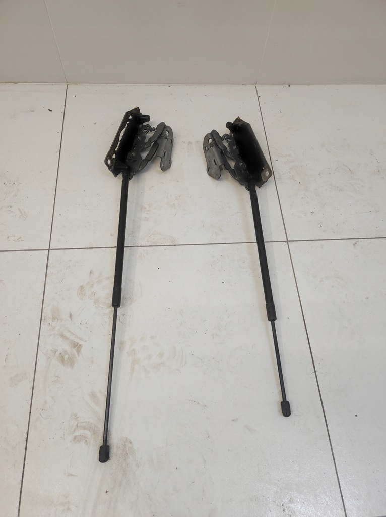 фото №1, Петля петли капот правый левый kpl mercedes cls w218 218 lift