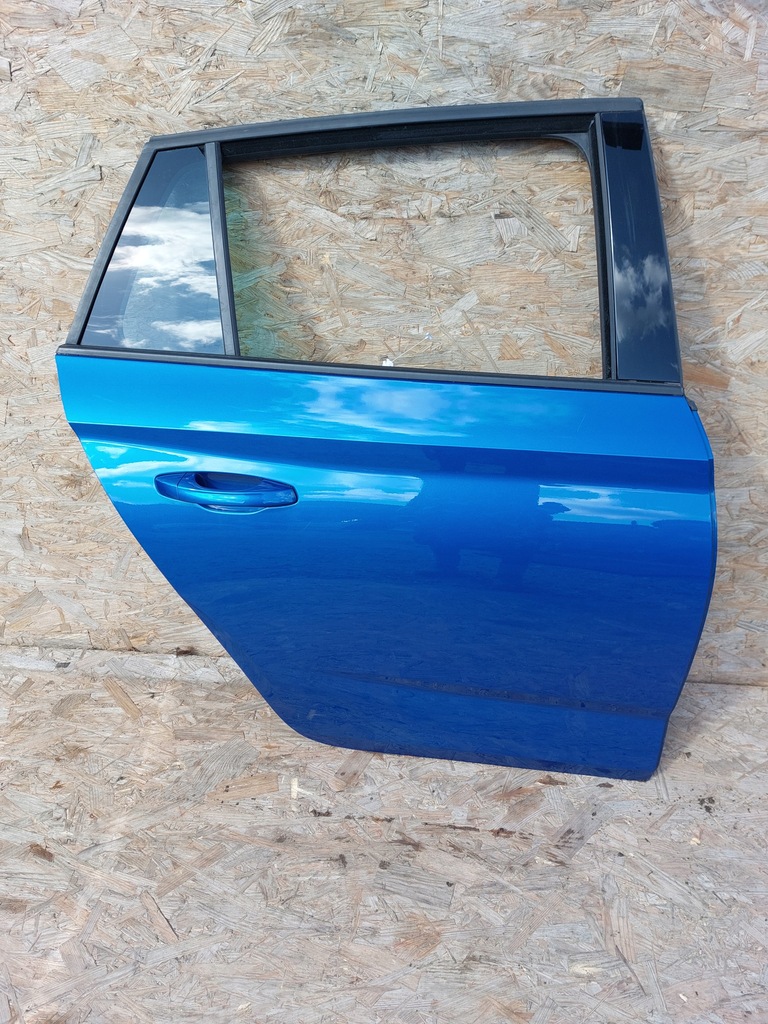 фото №1, Scala дверь правое задние niebieskie lf5w 9463
