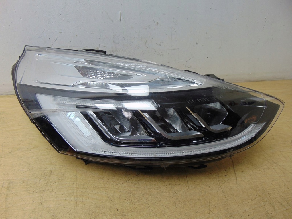 фото №4, Лампа права перед renault clio iv full led europa