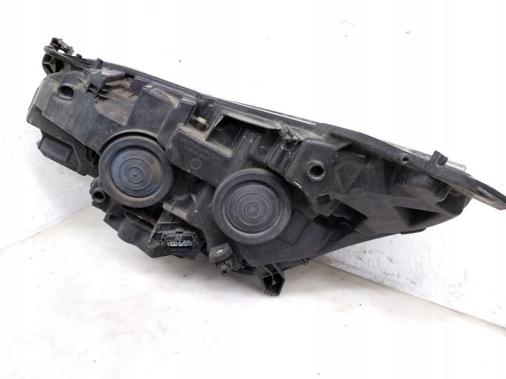 фото №10, Ford s-max 2016 правая сторона лампа передняя