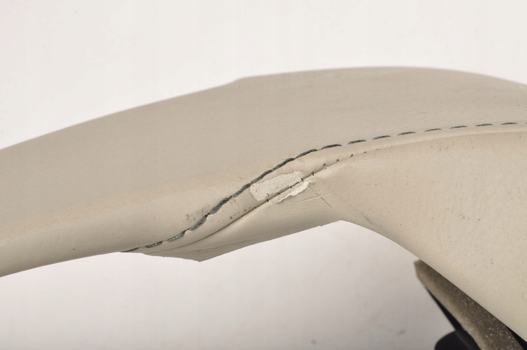 фото №7, Aston martin db9 решётка обдув 4g43-c04634-ccw