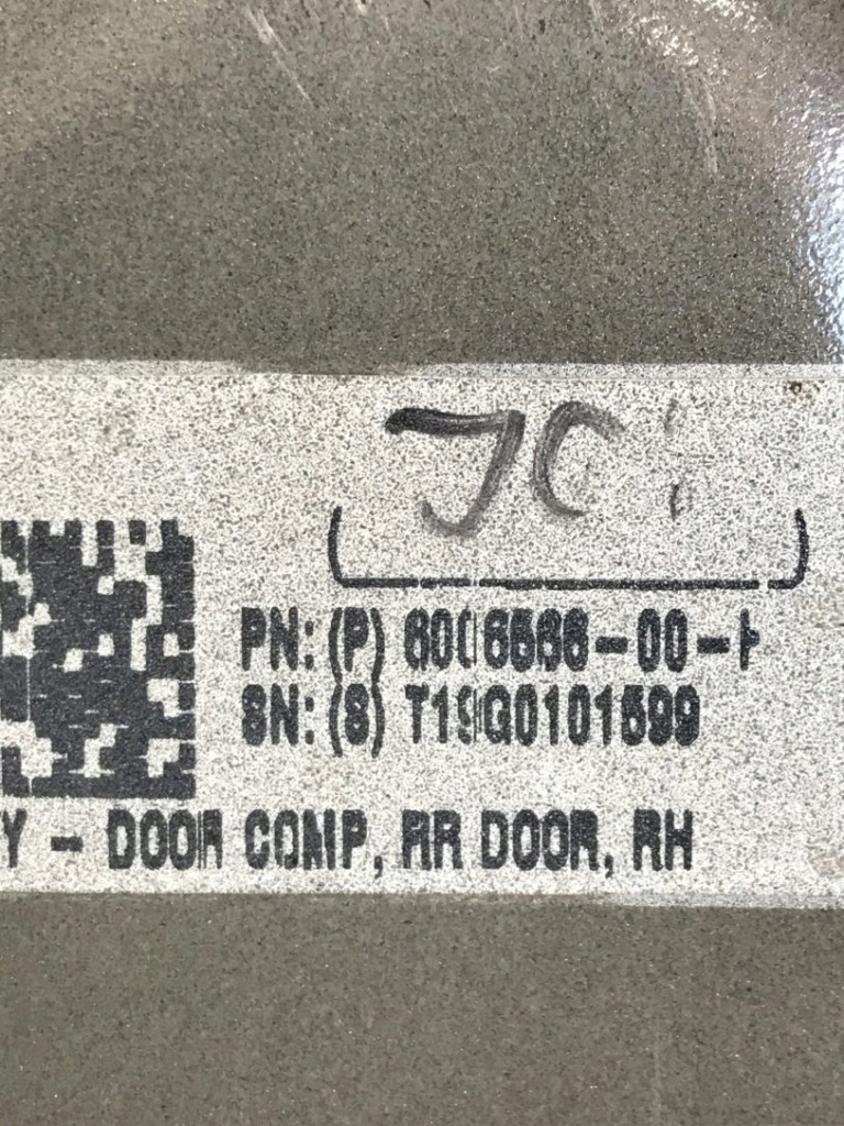 Tesla model s дверь правый задняя задние Цена