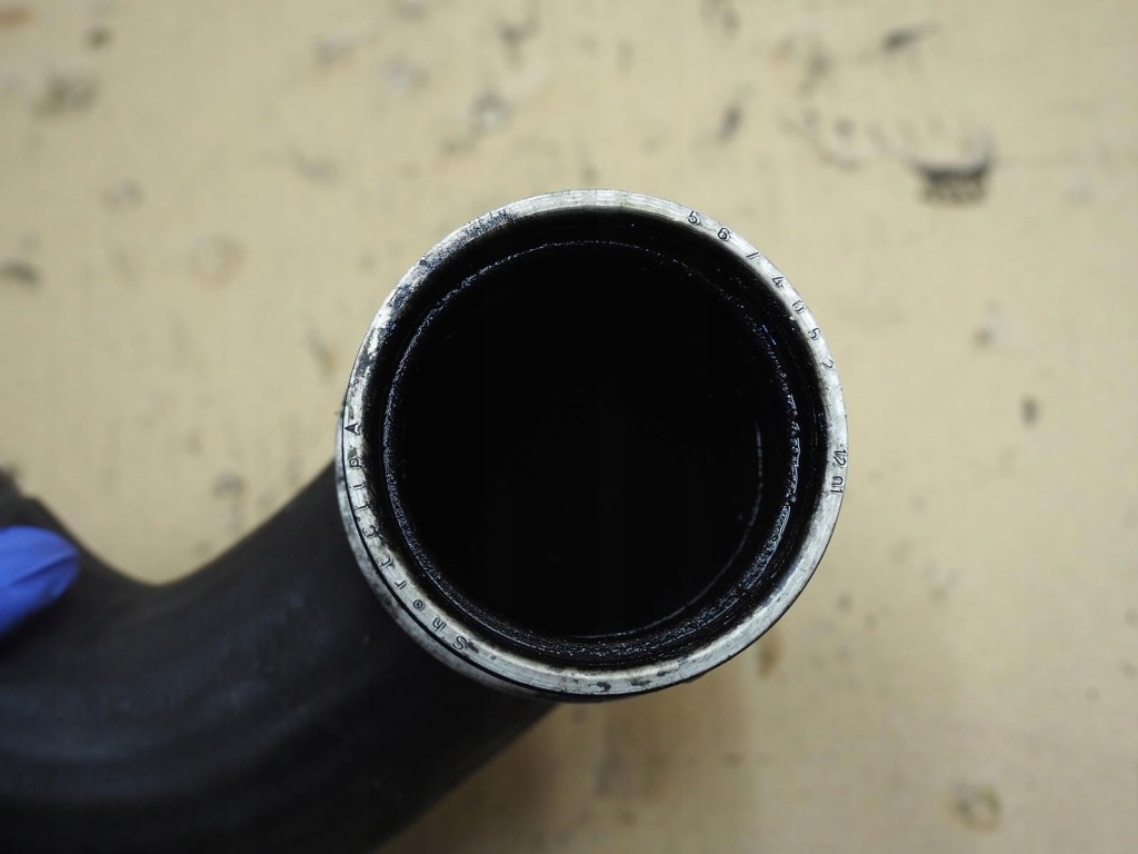 Mercedes w210 рестайлинг  2,2 cdi пабтрубок  шланг интеркулер с Разборки